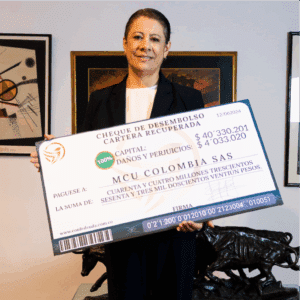 Testimonial MCU Cheque caso de exito Confedeuda Abogados Bogotá