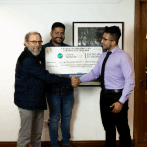 Testimonio Energía Eléctrica y Control SAS Abogados Corporativos Bogotá